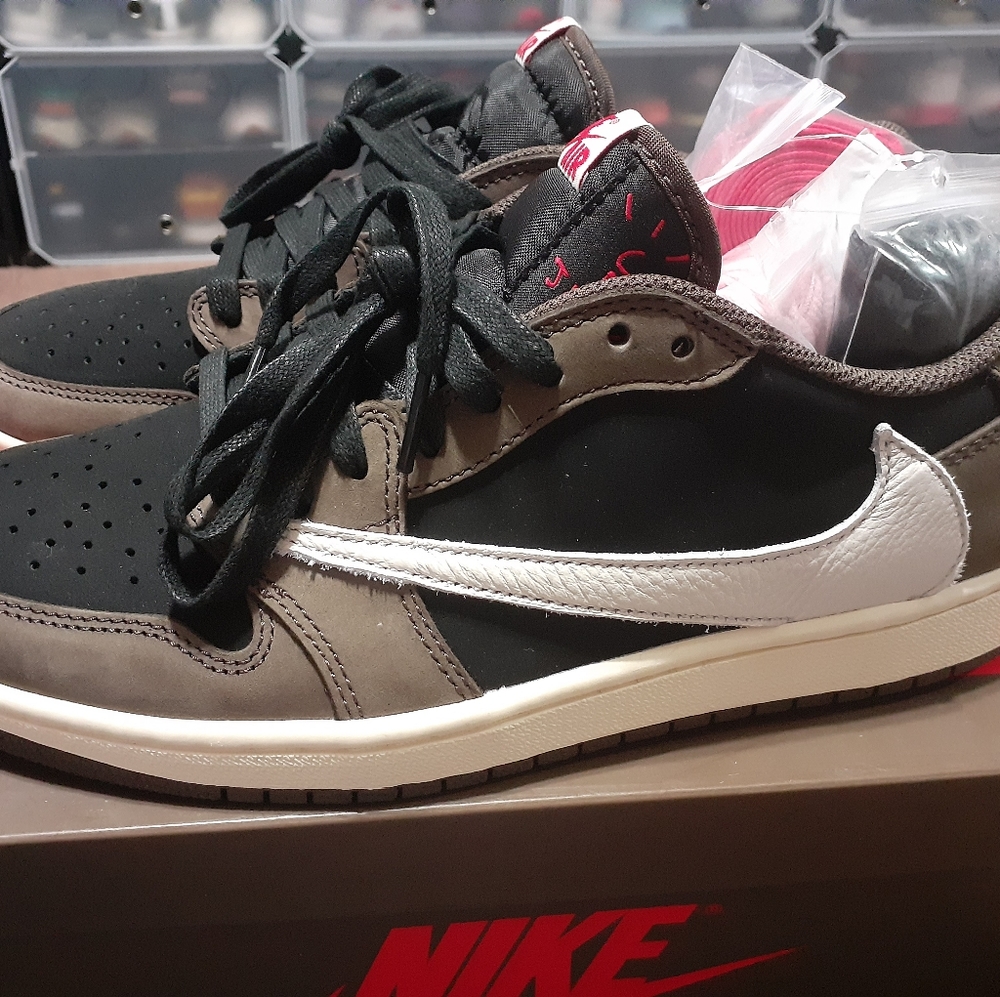 Nike Air Jordan 1 Travis Scott Low sz 9